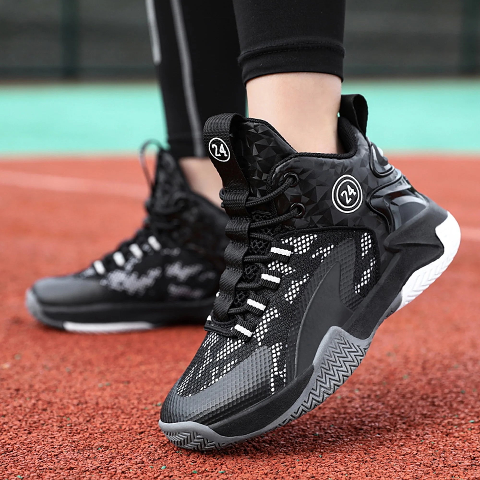 Kid'S Basketball Shoes Boys Sneakers Girls Trainers Comfort High Top Basketball Shoes for Boys(Little Kid/Big Kid) Black